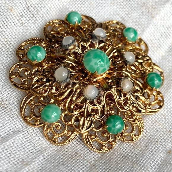 Vintage 1940s Filigree Flower Brooch w/ Peking Glass Cabochons - Picture 2 of 7